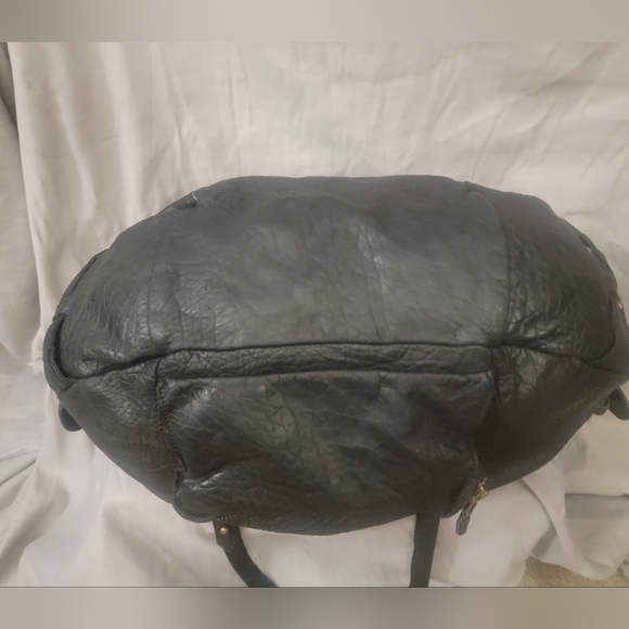 Isabel Marant large leather bag - Picture 4 of 13